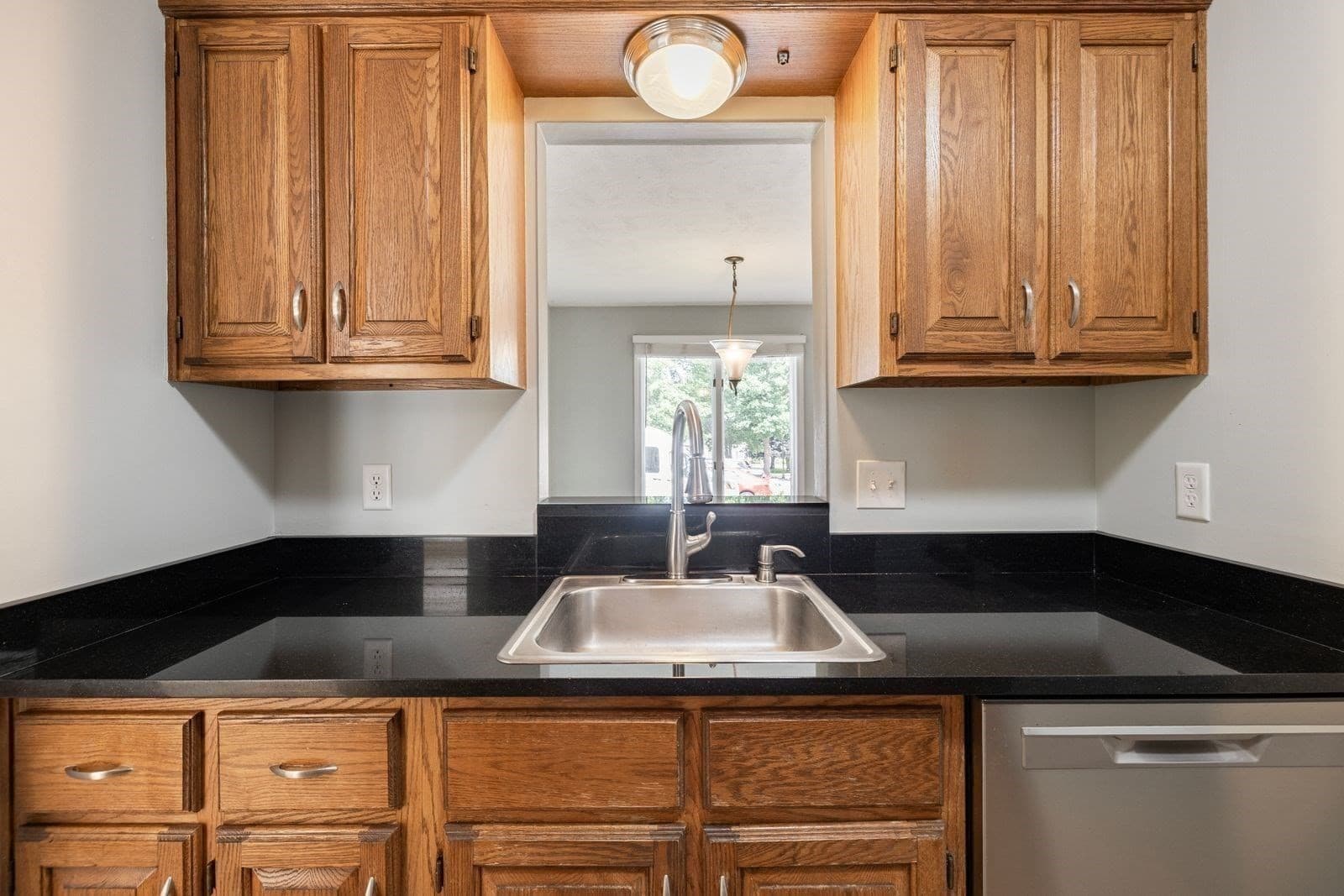 Condominium at 2205 Boston Road # I81, Wilbraham MA 01095, Wilbraham, photo 3 of 28