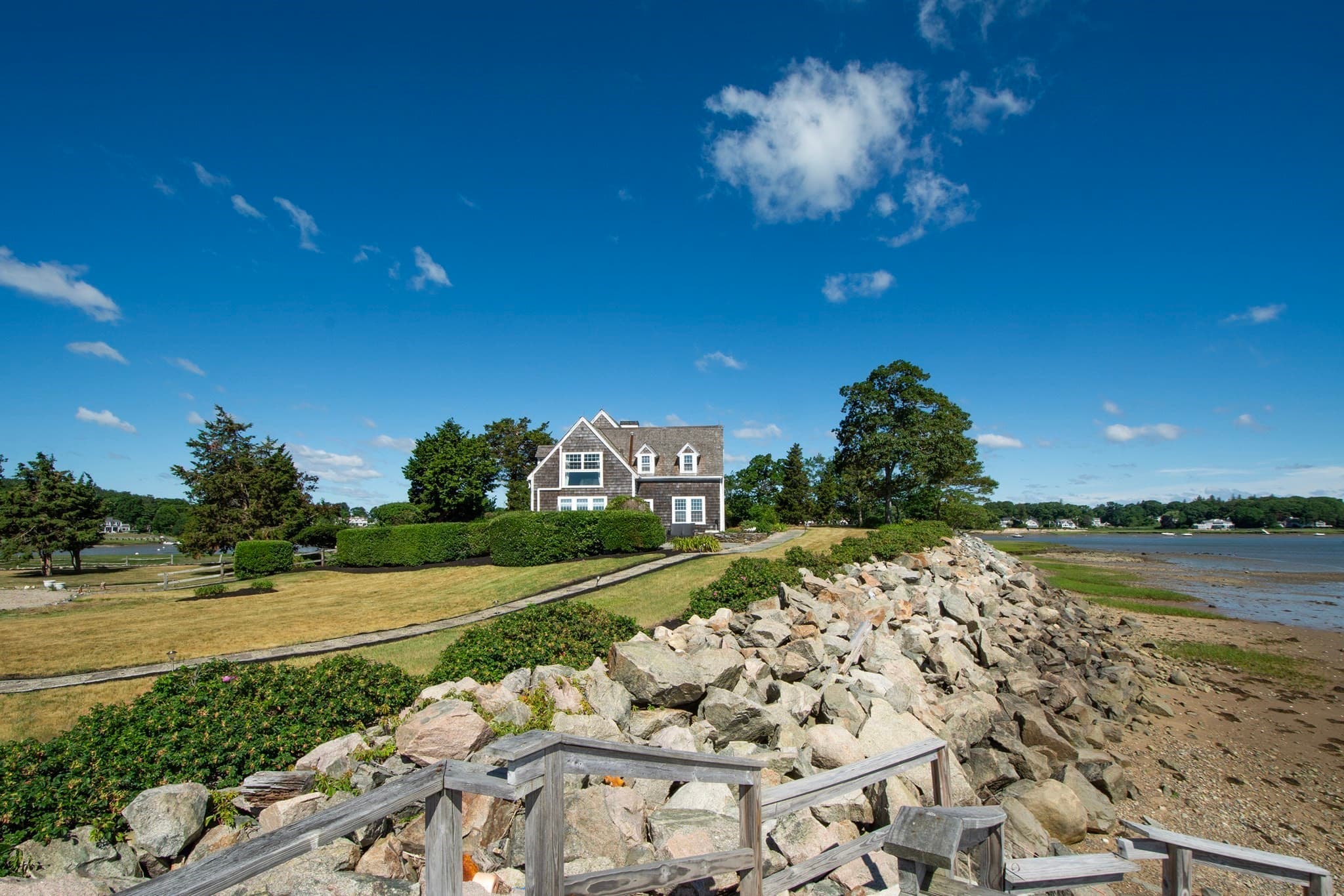 Single Family Residence at 160 Marshall Street, Duxbury MA 02332, photo 11 of 42
