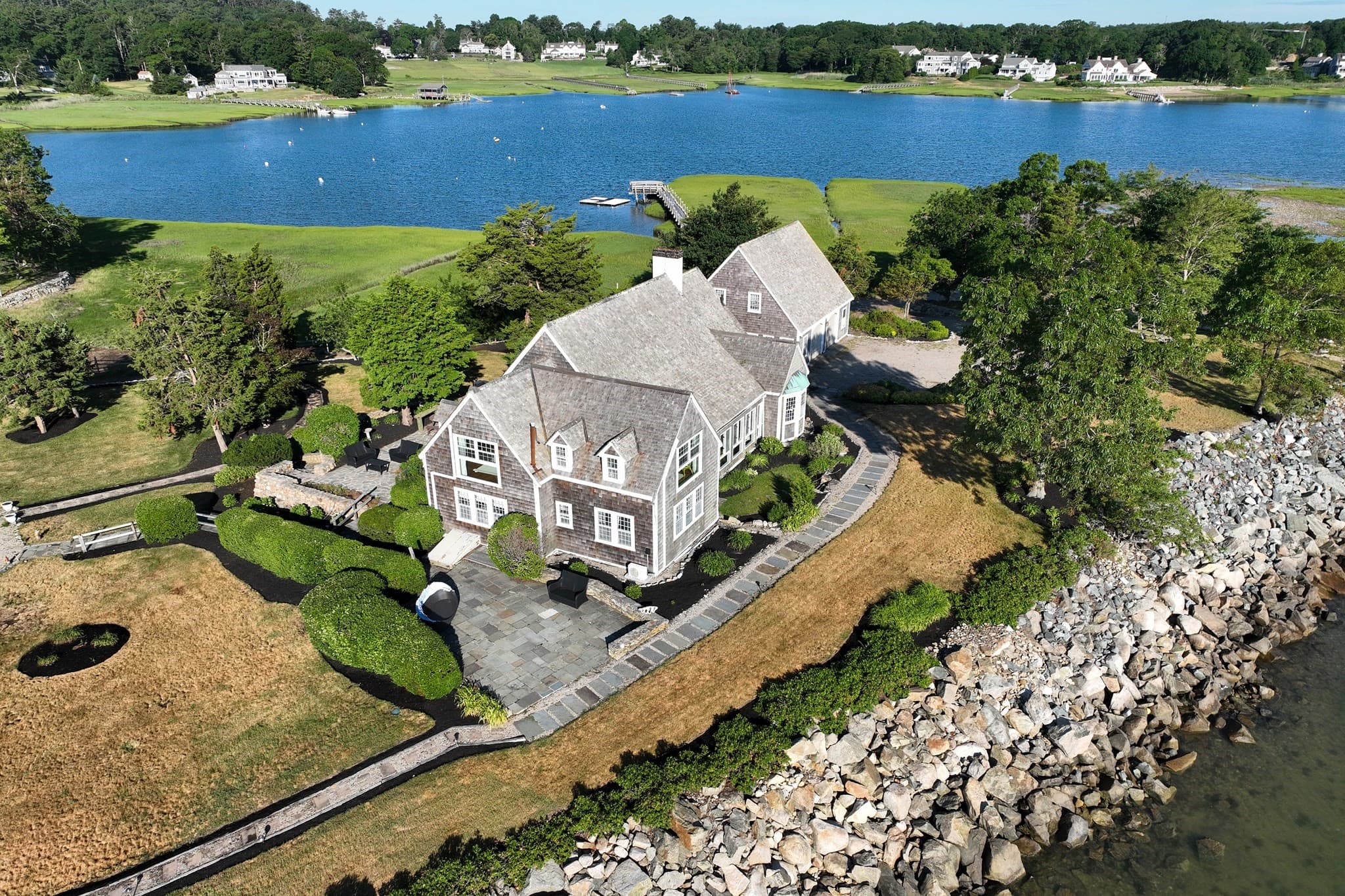 Single Family Residence at 160 Marshall Street, Duxbury MA 02332, photo 4 of 42