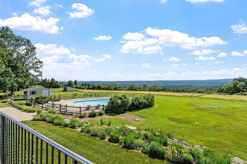 32 Osgood Rd, Sterling MA 01564 photo 9