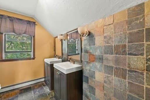 120 Hatchfield Dr, Brockton MA 02301 photo 5