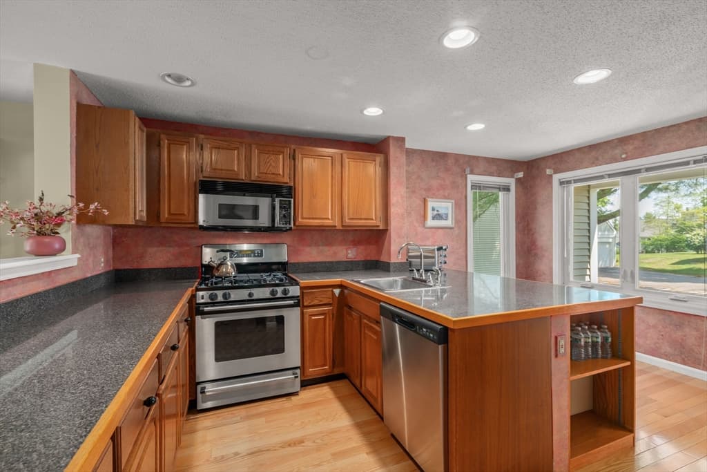 120 Stone Ridge Road # 120, Franklin MA 02038 photo 6