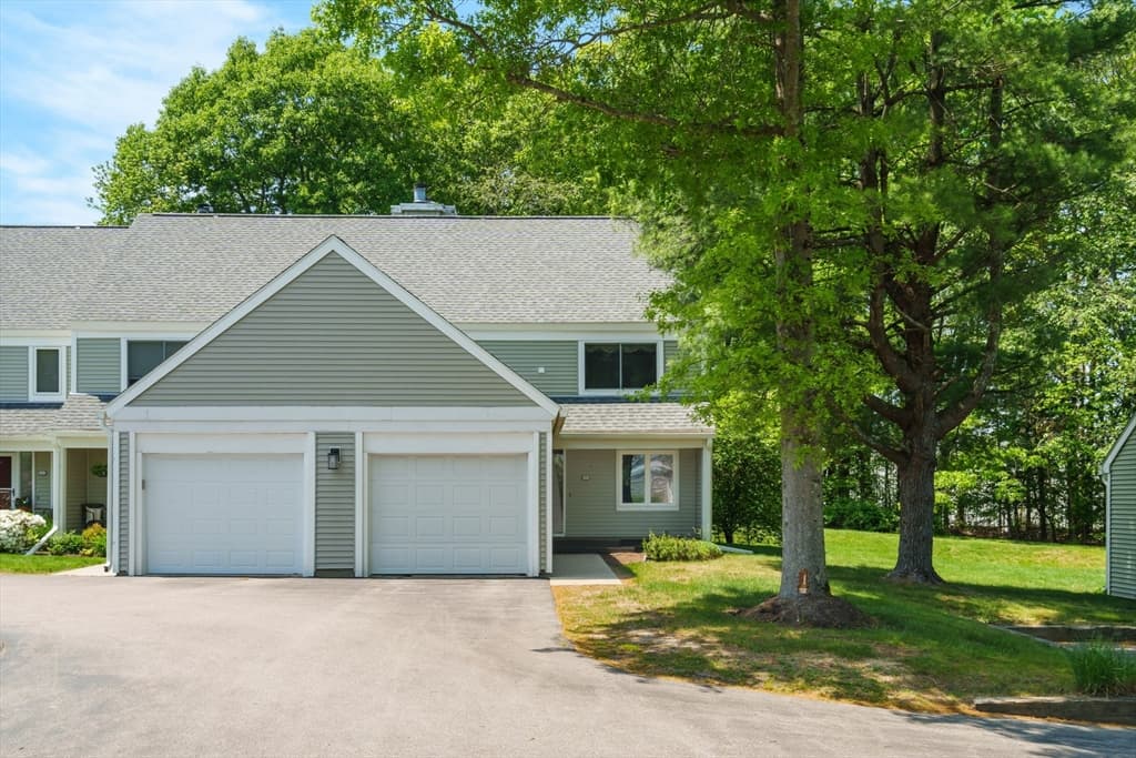 120 Stone Ridge Road # 120, Franklin MA 02038