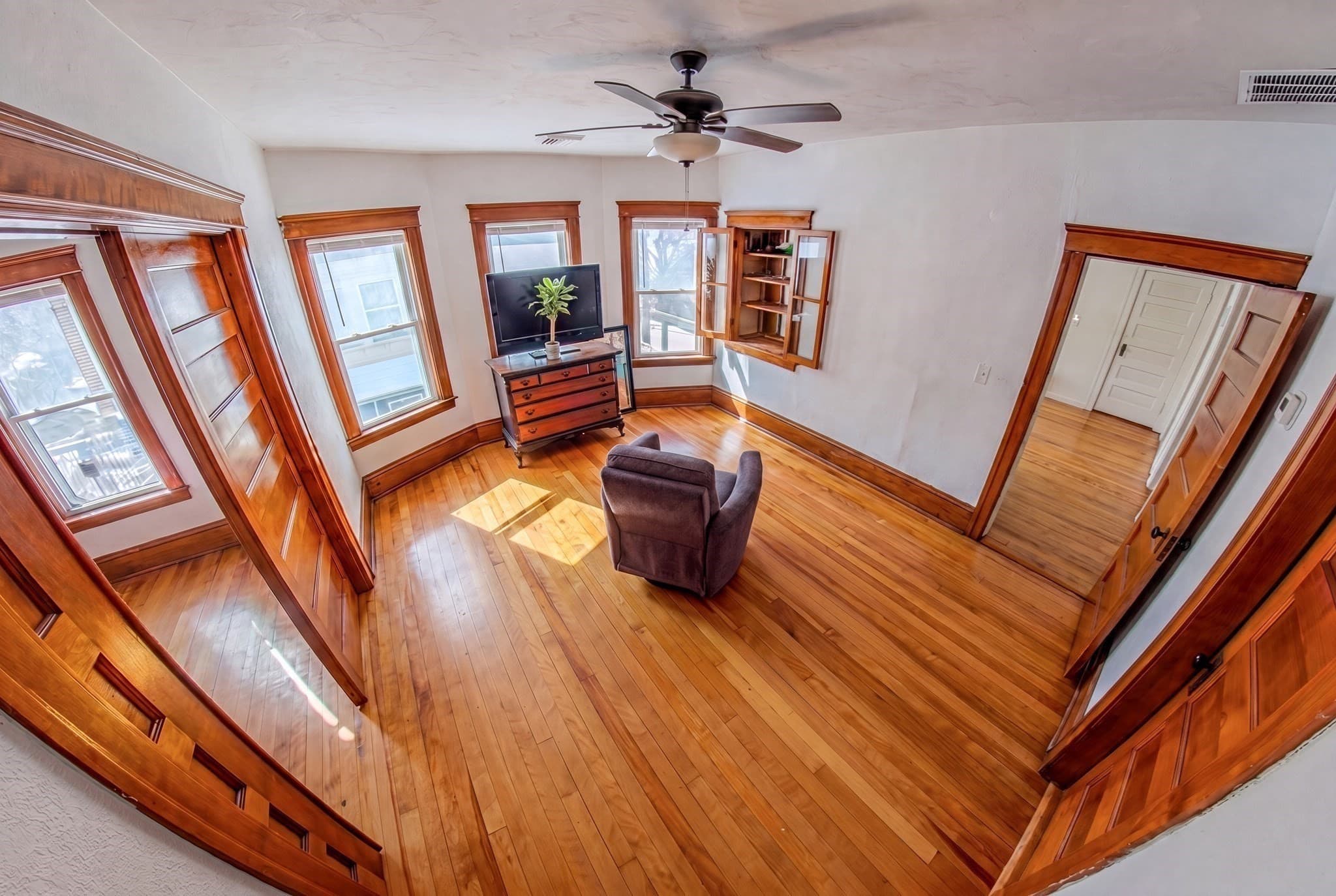 3 Family - 3 Units Up/Down at 49 Granite St, Worcester MA 01604, photo 4 of 19