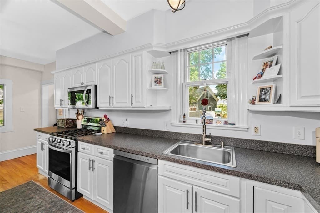 217 Pleasant Street, Winthrop MA 02152 photo 6