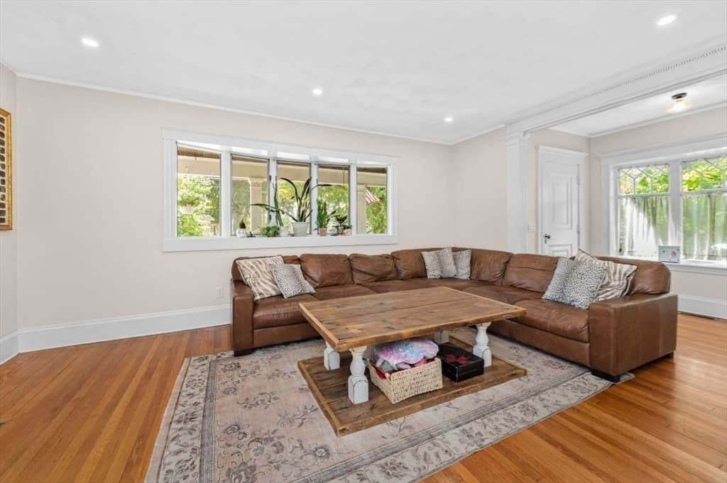 217 Pleasant Street, Winthrop MA 02152 photo 12