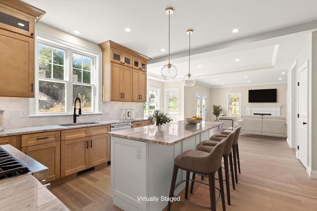 79 Summer Street, Easton MA 02356 photo 4