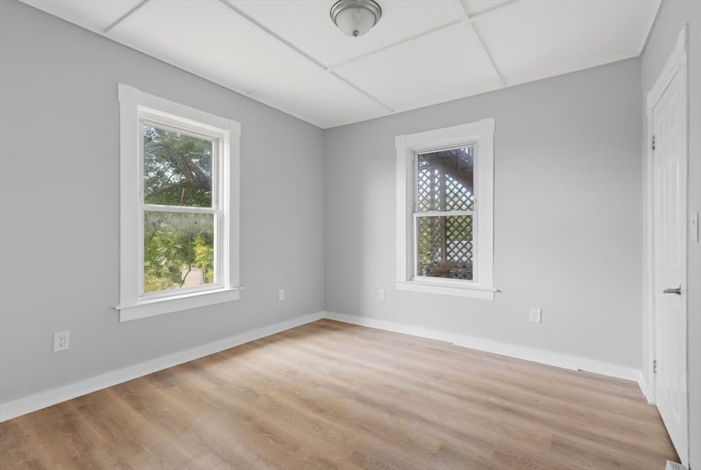 1524 Main St, Worcester MA 01603 photo 9