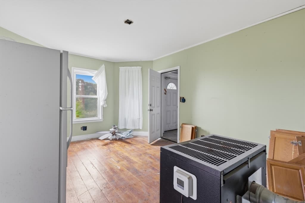 1524 Main St, Worcester MA 01603 photo 33