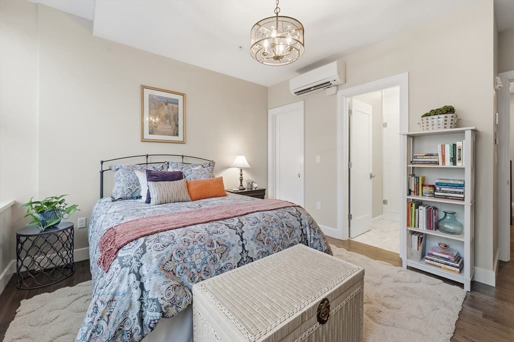 1 Saint Clare Rd # 16, Medford MA 02155 photo 4