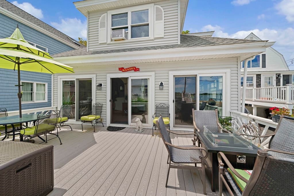 Single Family Residence at 5 Caldwell St, Weymouth MA 02191, photo 25 of 34