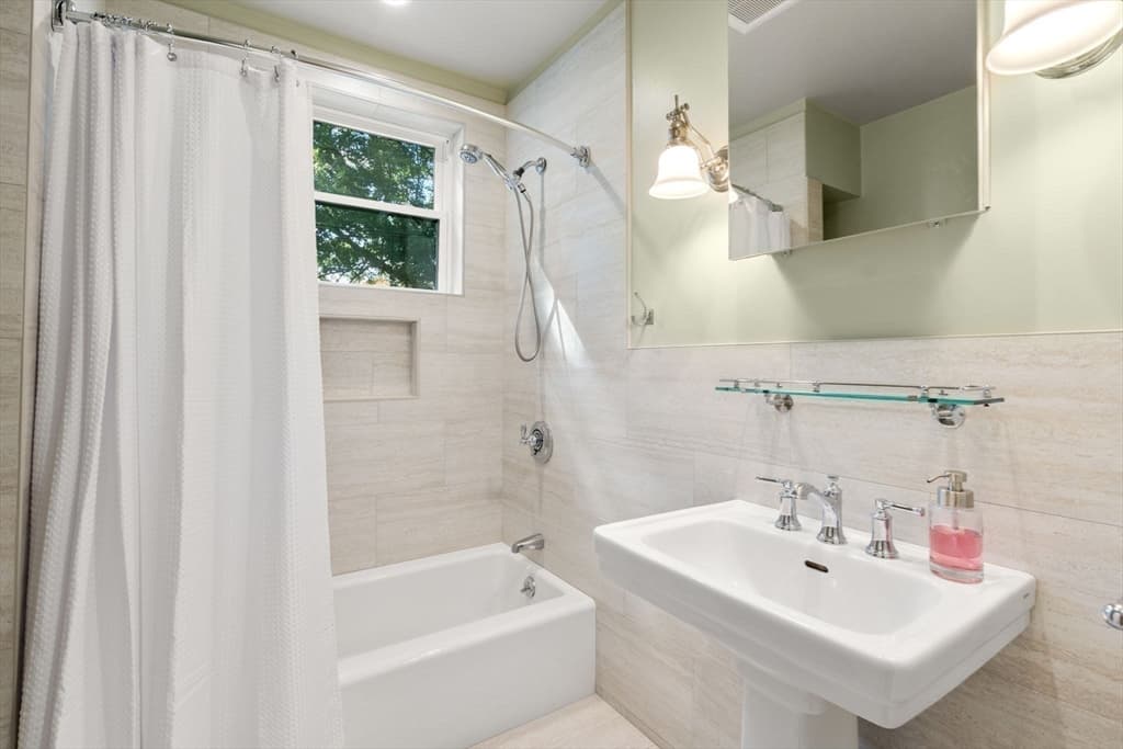 Single Family Residence at 41 Brown Ave, Boston MA 02131, Boston, photo 19 of 37