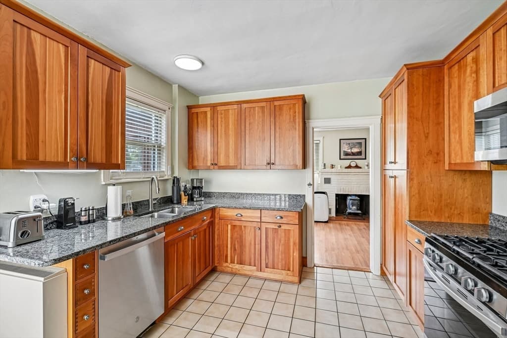 59 Taylor Ave, Dedham MA 02026 photo 16