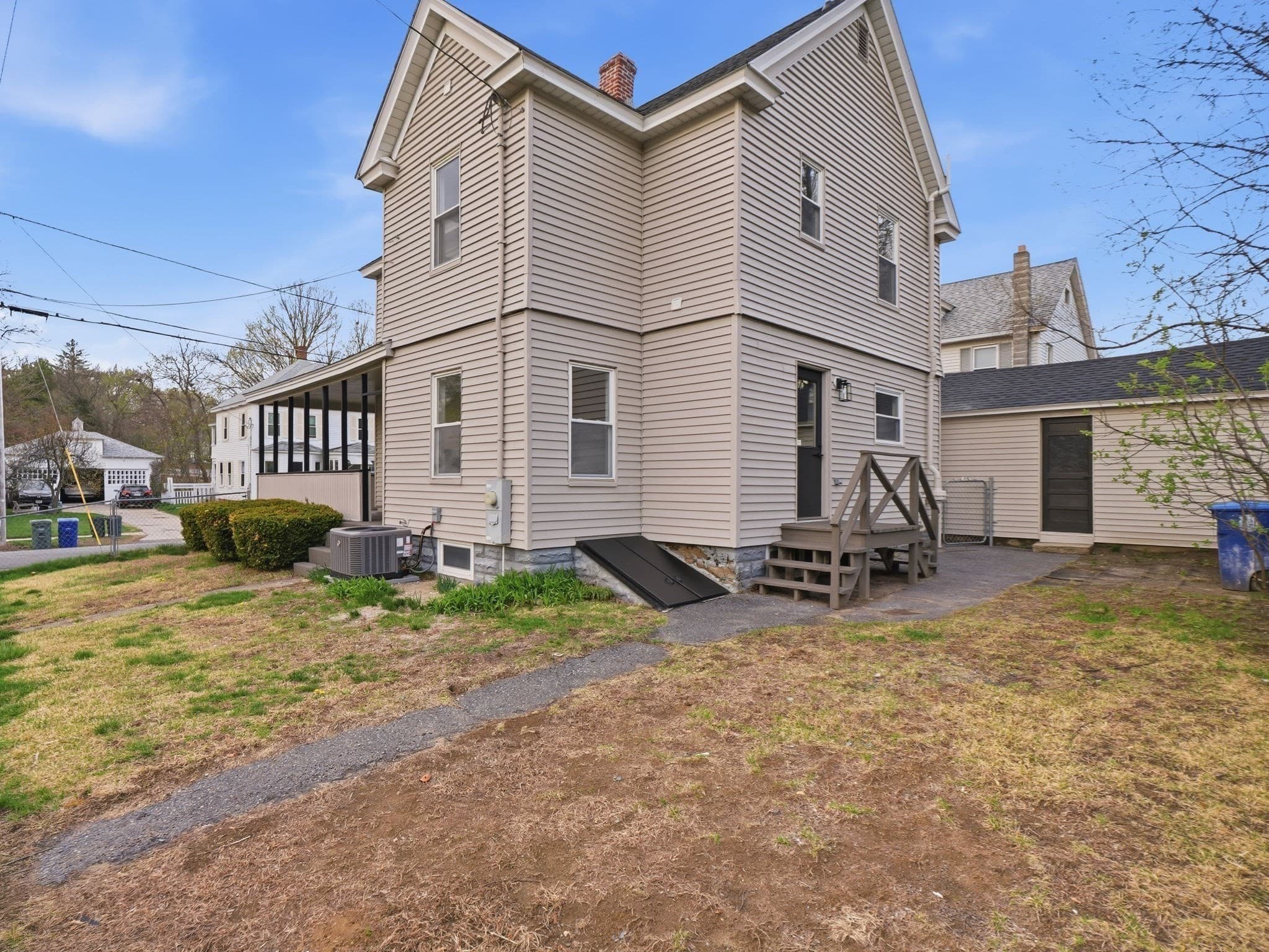 Single Family Residence at 47 Hale St, Leominster MA 01453, photo 34 of 34