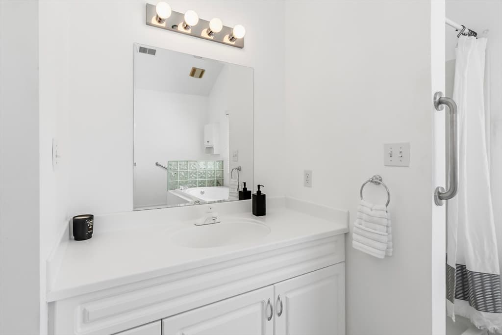 30 Cavendish Cir # 30, Salem MA 01970 photo 22