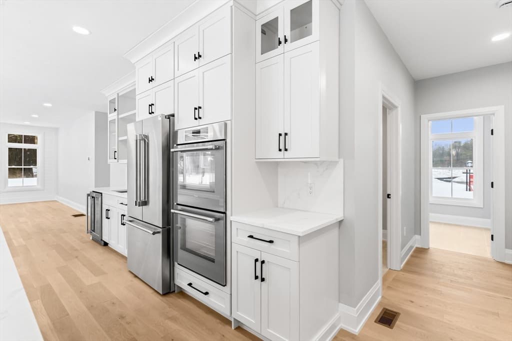 Single Family Residence at 14 Earle Stewart Ln, Wrentham MA 02093, Wrentham, photo 8 of 37