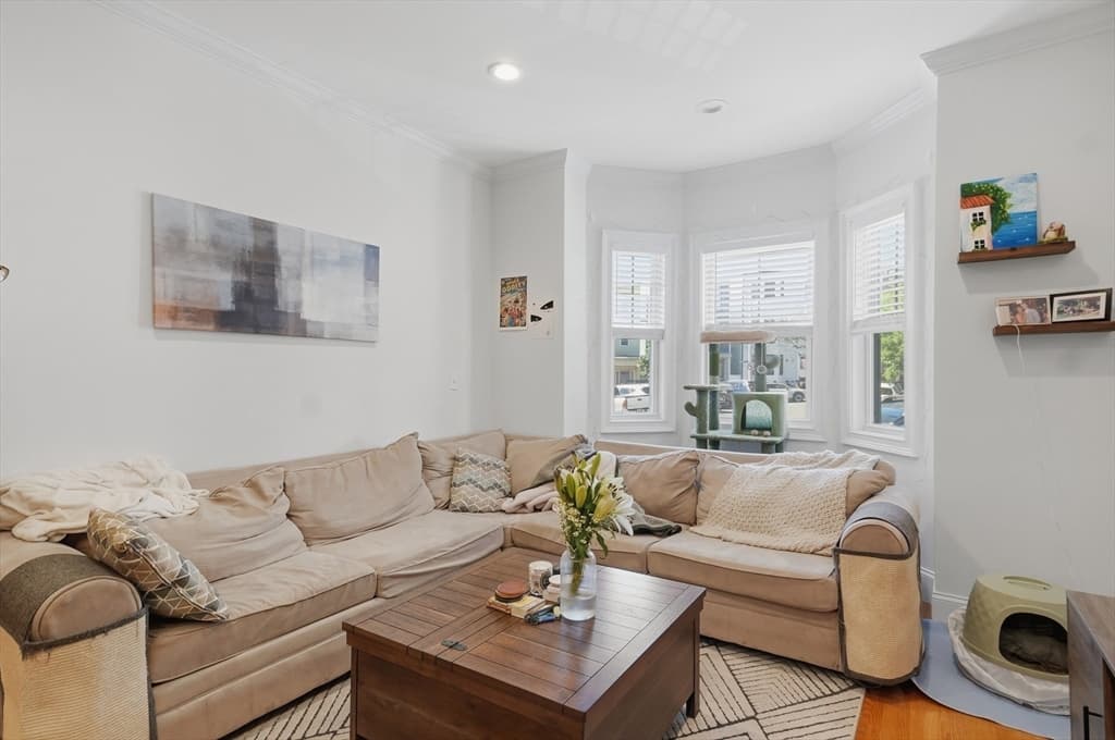 502 Sumner Street # 1, Boston MA 02128