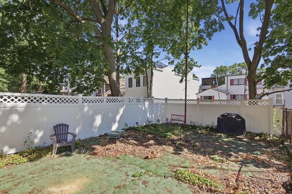 Condominium at 502 Sumner Street # 1, Boston MA 02128, photo 20 of 25