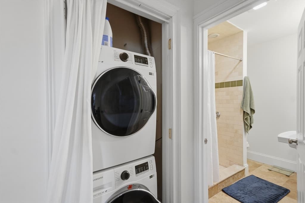 Condominium at 502 Sumner Street # 1, Boston MA 02128, photo 9 of 25
