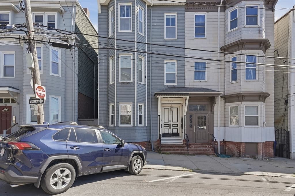 Condominium at 502 Sumner Street # 1, Boston MA 02128, photo 24 of 25