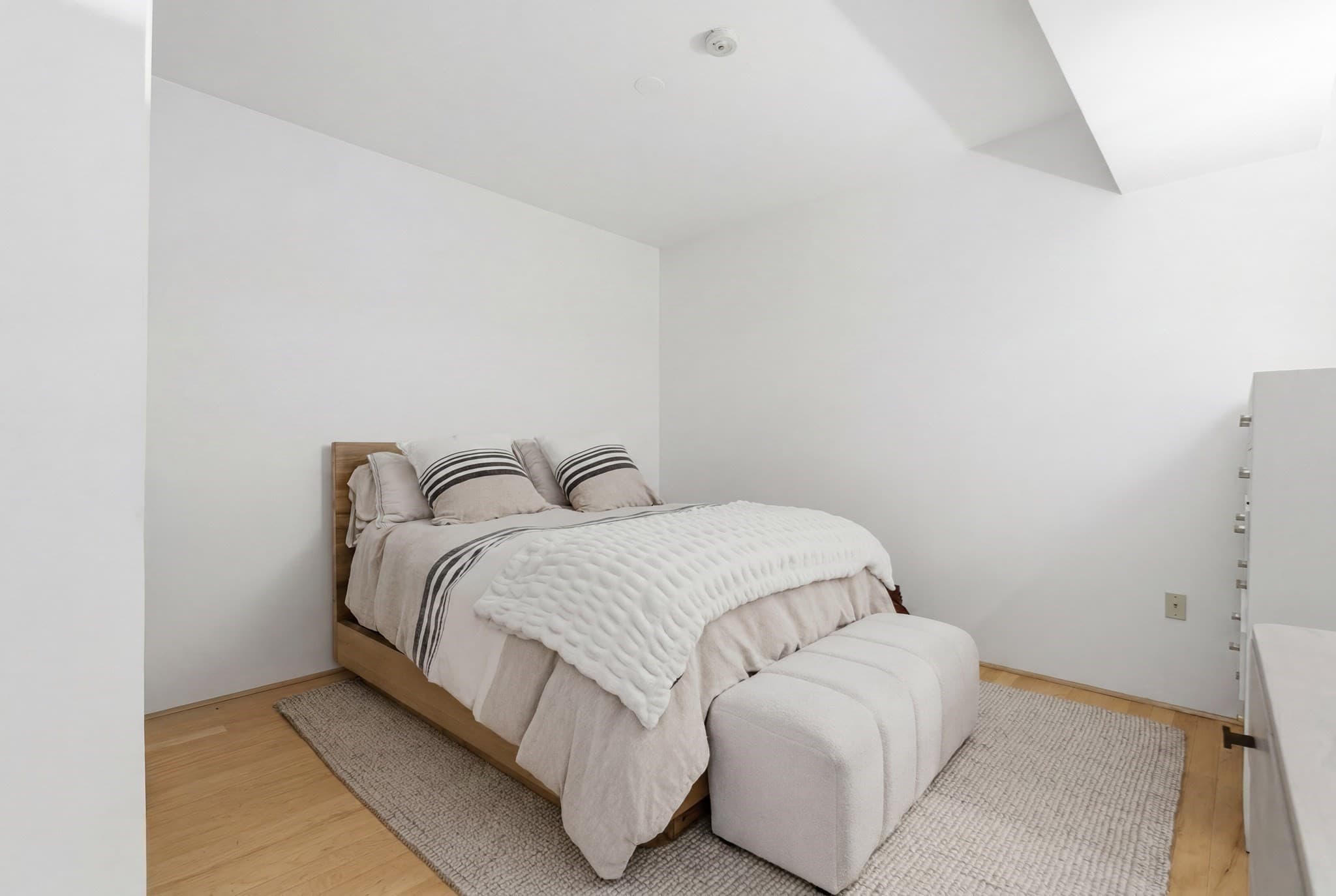 Condominium at 1313 Washington St. # 414, Boston MA 02118, photo 12 of 32