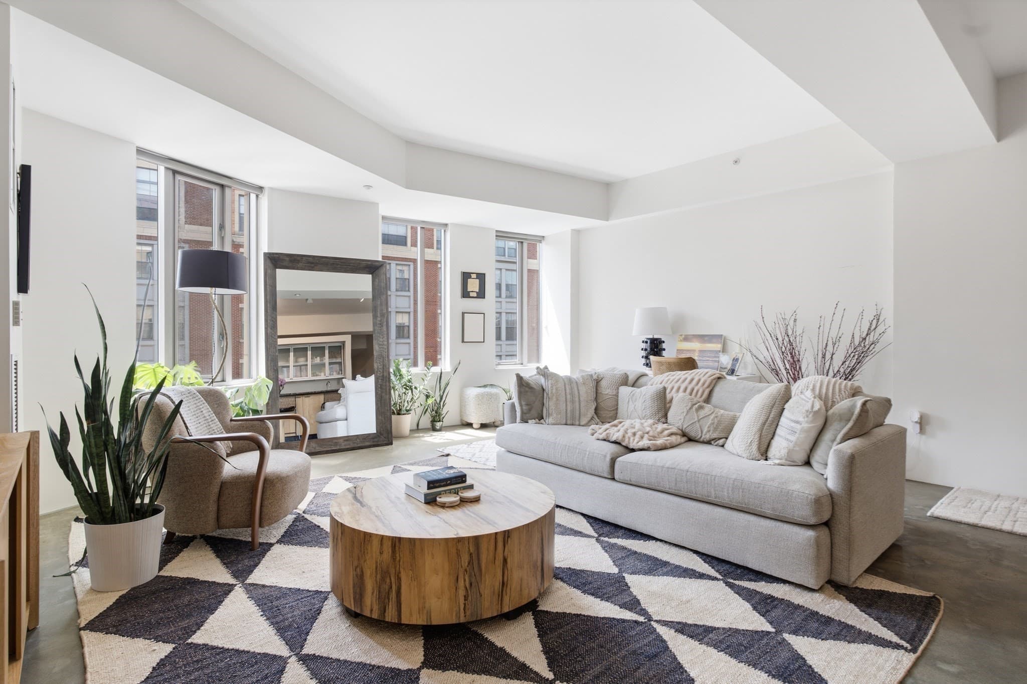 1313 Washington St. # 414, Boston MA 02118