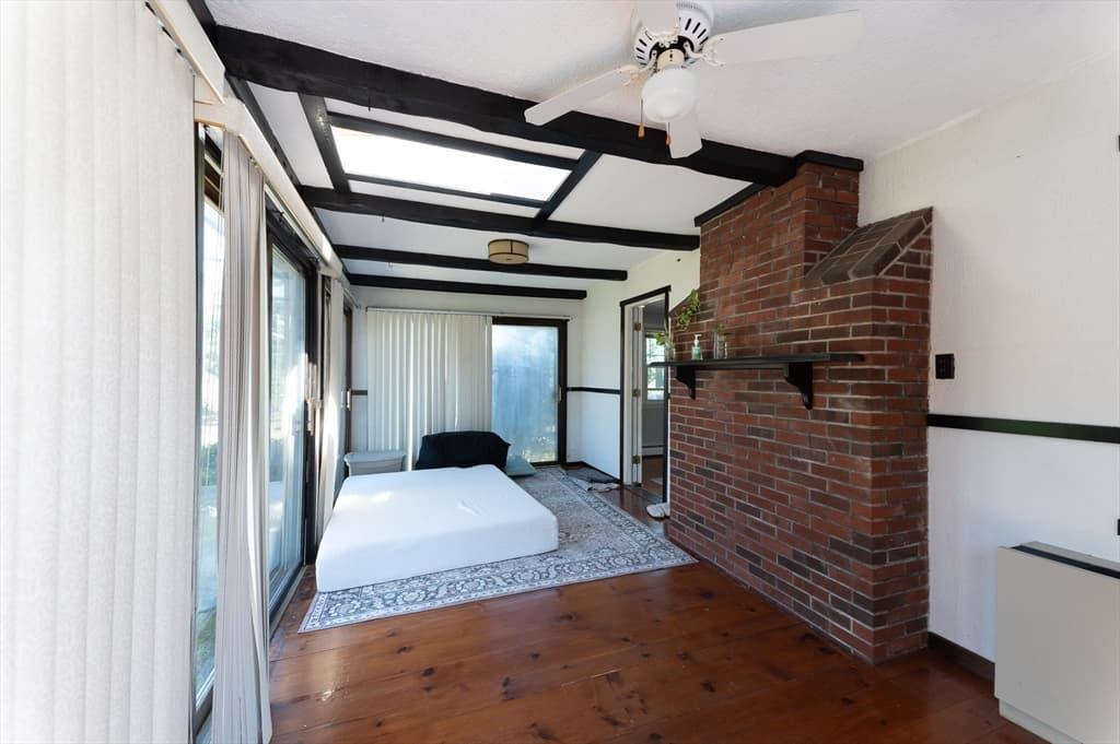 Single Family Residence at 37 Maple Ave, Woburn MA 01801, Woburn, photo 25 of 38