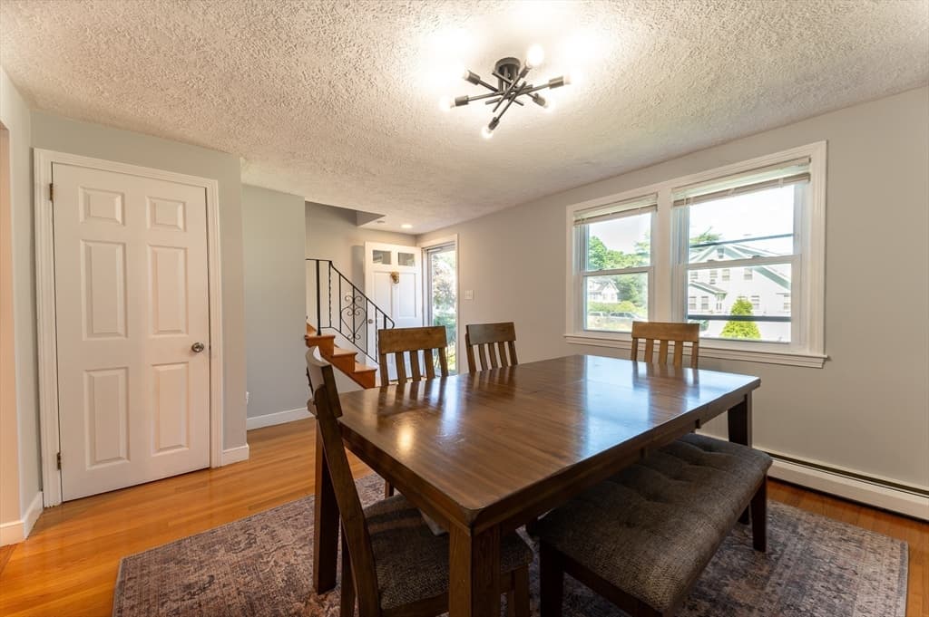 Single Family Residence at 37 Maple Ave, Woburn MA 01801, Woburn, photo 21 of 38