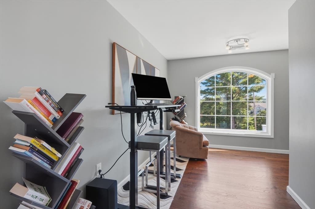 Single Family Residence at 112 Pineland Avenue, Worcester MA 01604, Worcester, photo 20 of 38