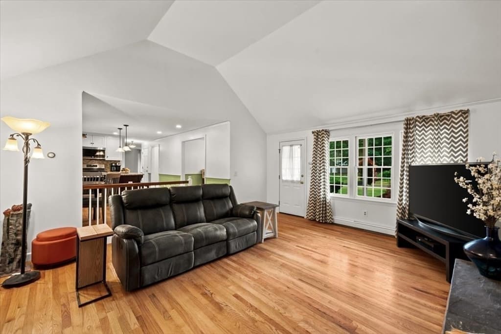25 Arbor Way, Taunton MA 02780 photo 13