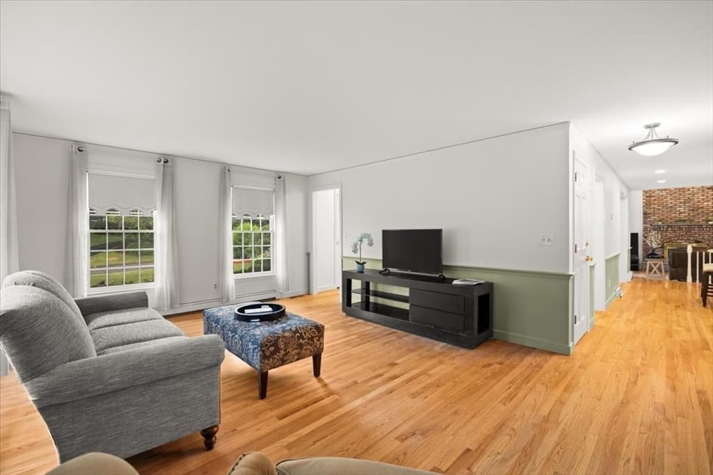 25 Arbor Way, Taunton MA 02780 photo 18