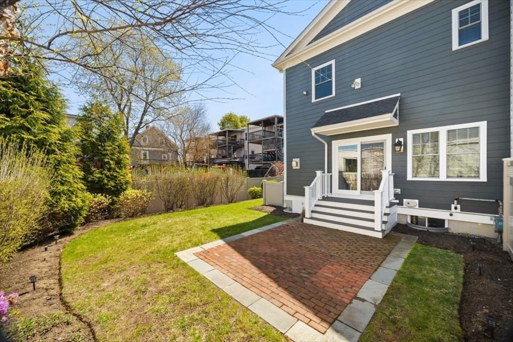 16-26 Dalby St # 3, Newton MA 02458 photo 38