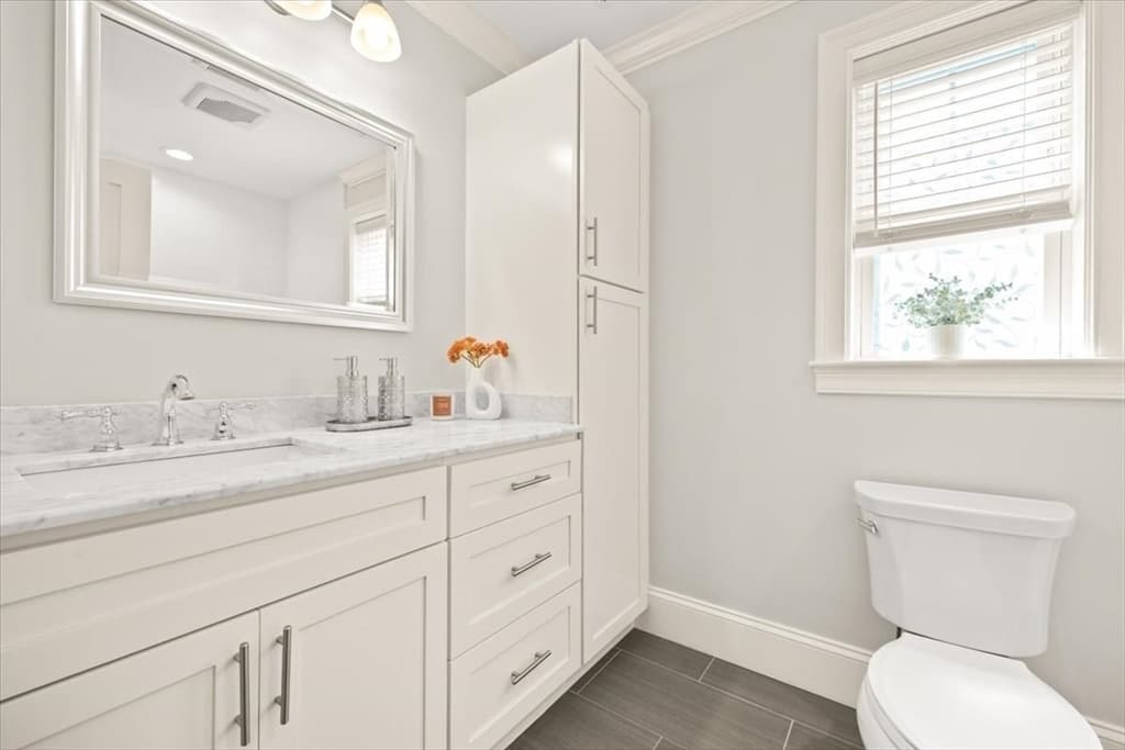 16-26 Dalby St # 3, Newton MA 02458 photo 29