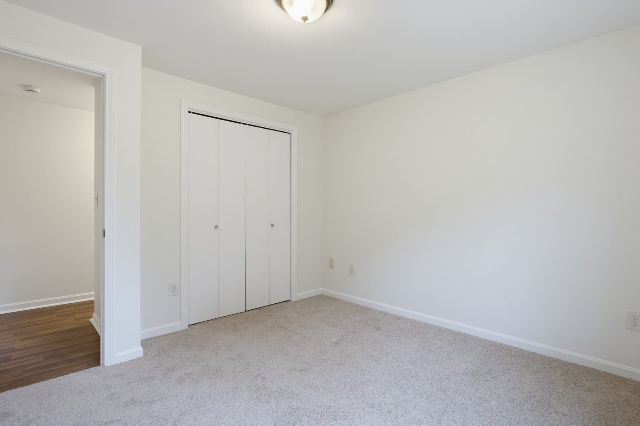 Single Family Residence at 290 Bemis Rd, Warren MA 01585, Warren, photo 17 of 33