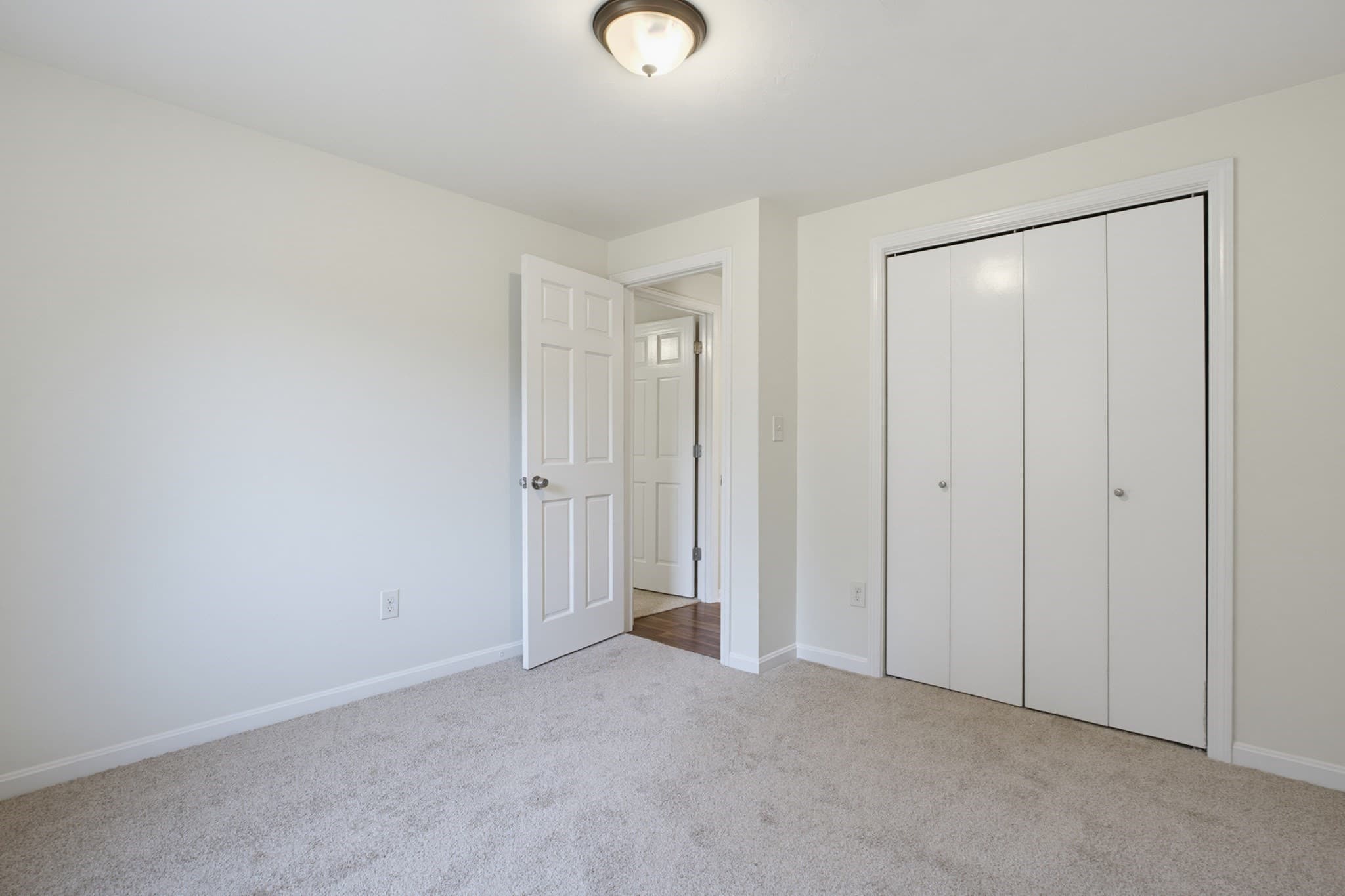 Single Family Residence at 290 Bemis Rd, Warren MA 01585, Warren, photo 16 of 33