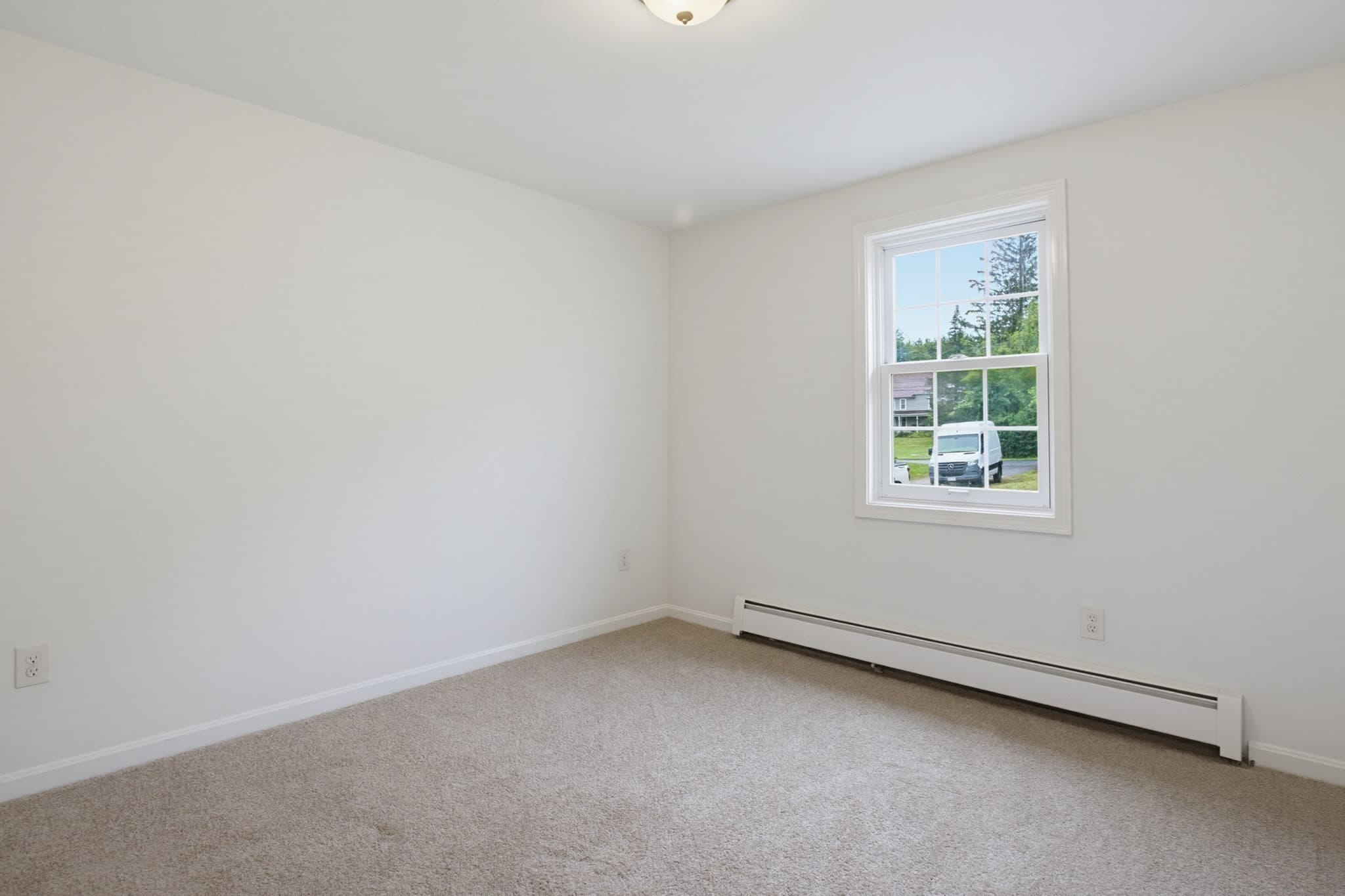 Single Family Residence at 290 Bemis Rd, Warren MA 01585, Warren, photo 18 of 33