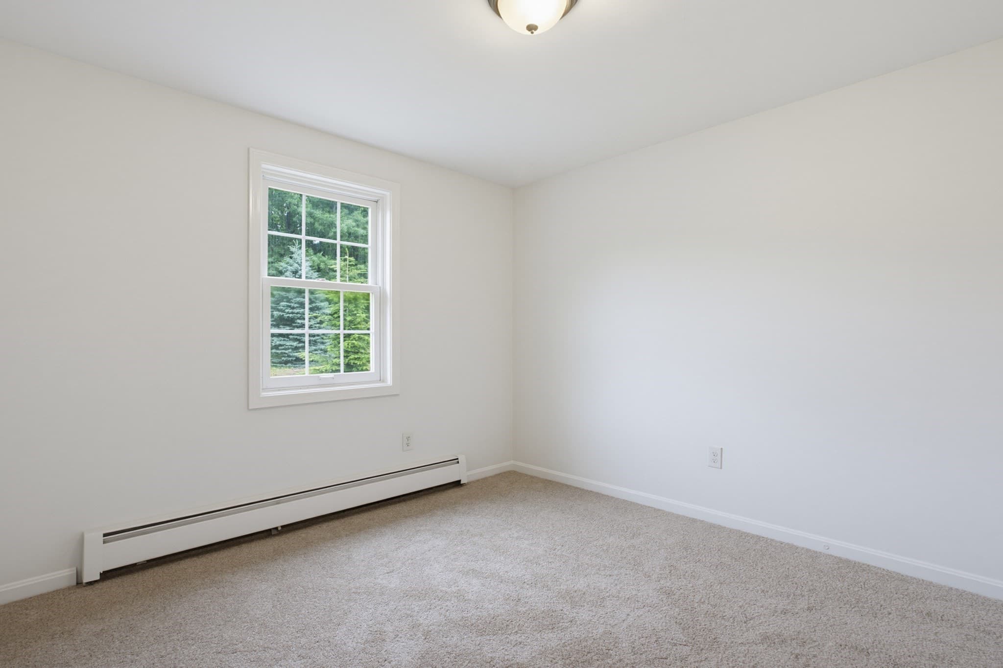 Single Family Residence at 290 Bemis Rd, Warren MA 01585, Warren, photo 15 of 33