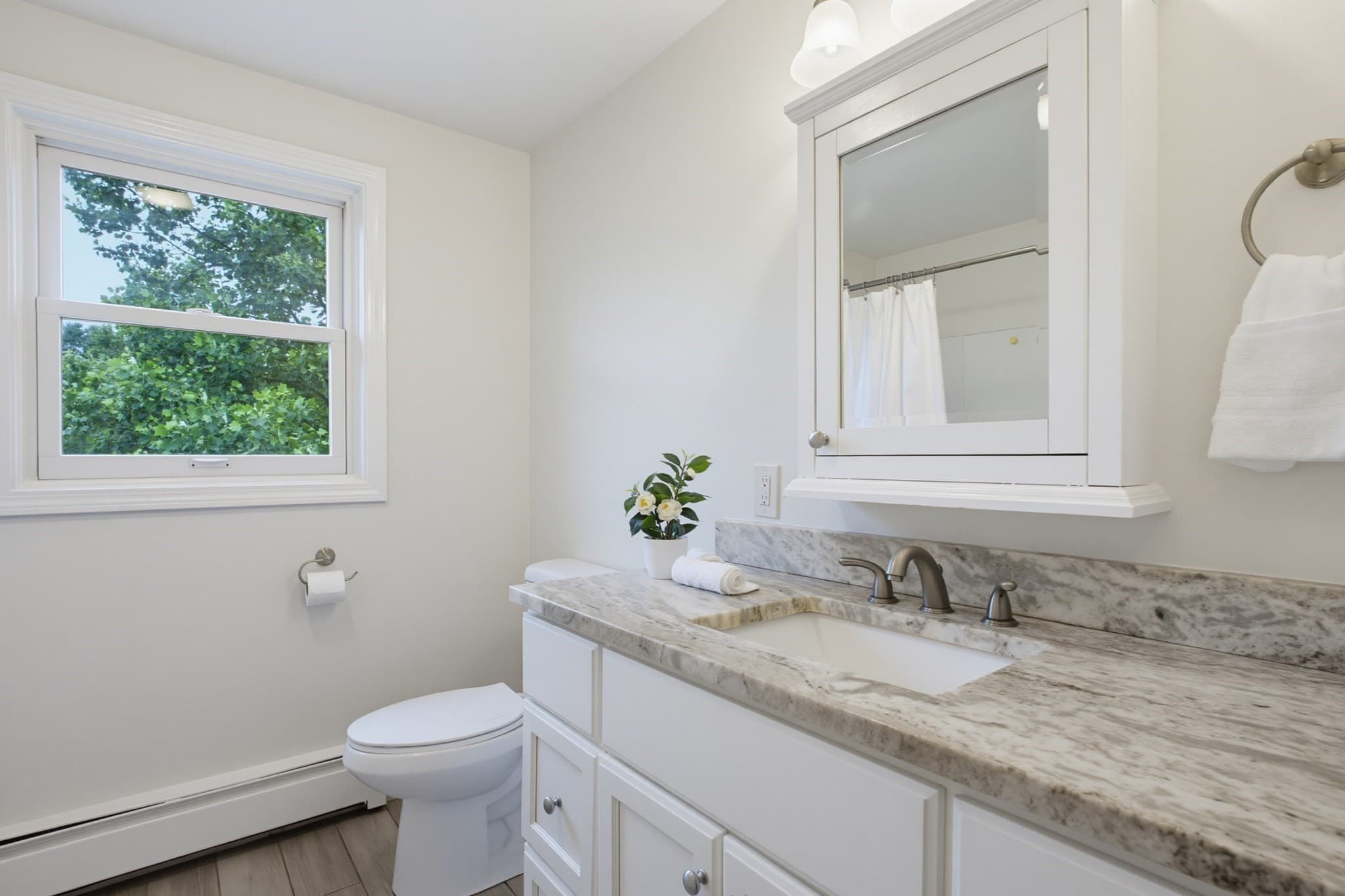 Single Family Residence at 290 Bemis Rd, Warren MA 01585, Warren, photo 11 of 33