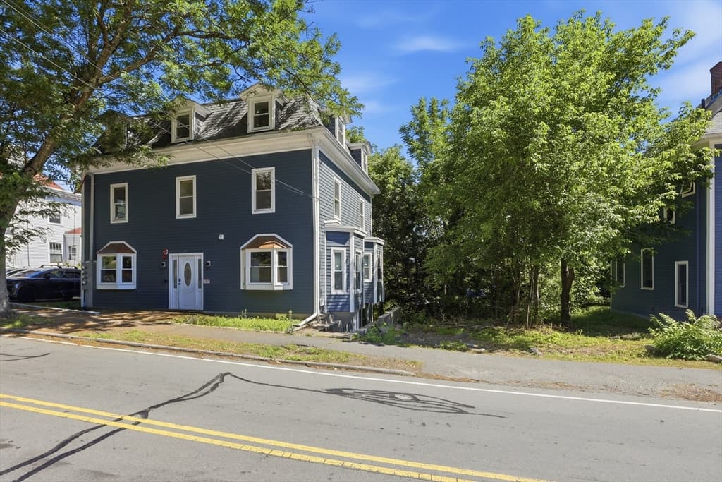 47 Newtonville Ave # 3, Newton MA 02458 photo 2