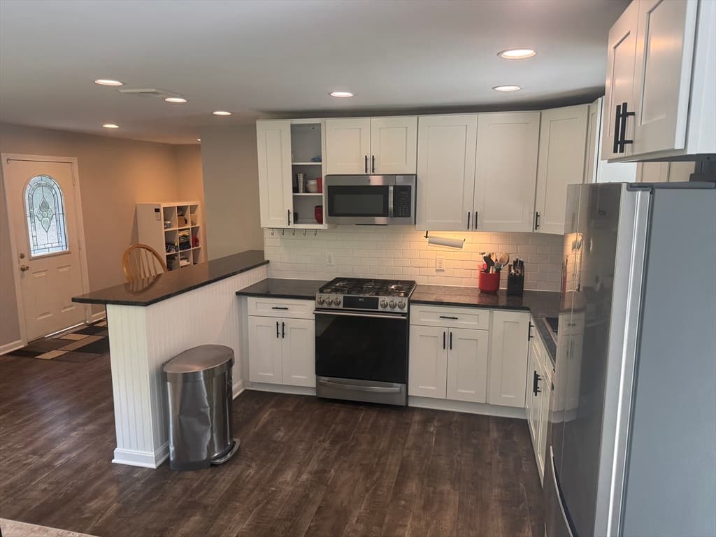 Single Family Residence at 333 Union Street, Millis MA 02054, Millis, photo 2 of 39