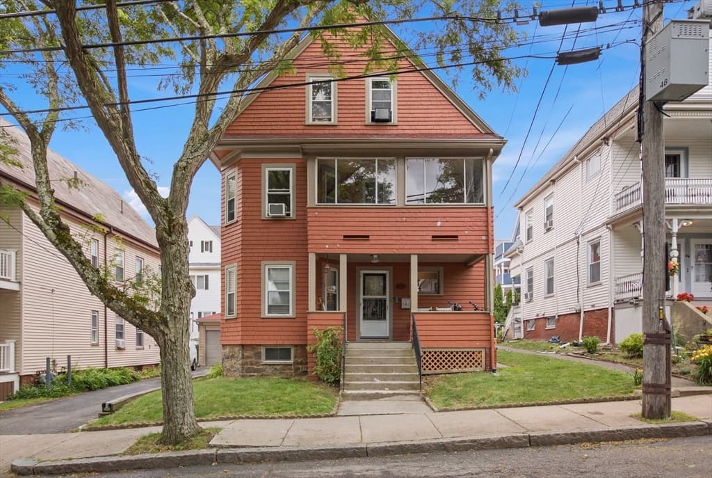 82 Electric Ave, Somerville MA 02144