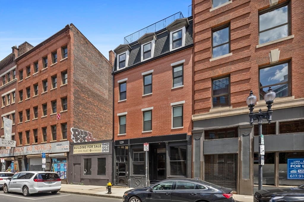Commercial Sale at 129 N Washington St # 1, Boston MA 02114, Boston, photo 2 of 19