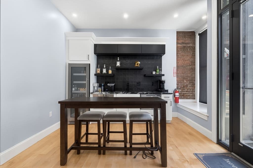 Commercial Sale at 129 N Washington St # 1, Boston MA 02114, Boston, photo 6 of 19