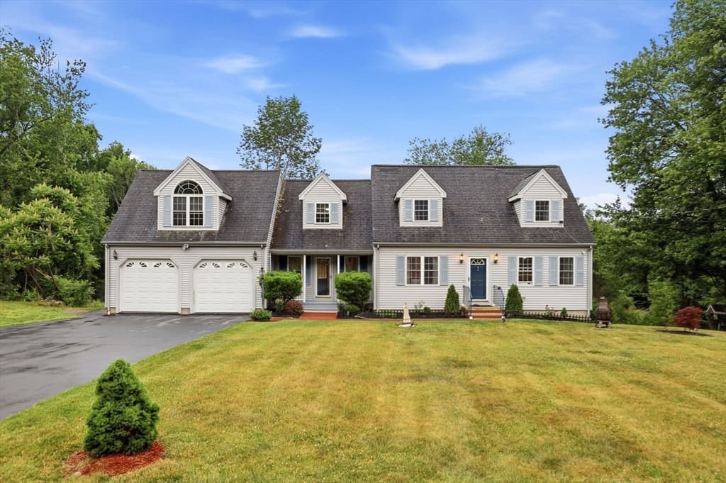 Single Family Residence at 11 Elmwood Dr, Berkley MA 02779