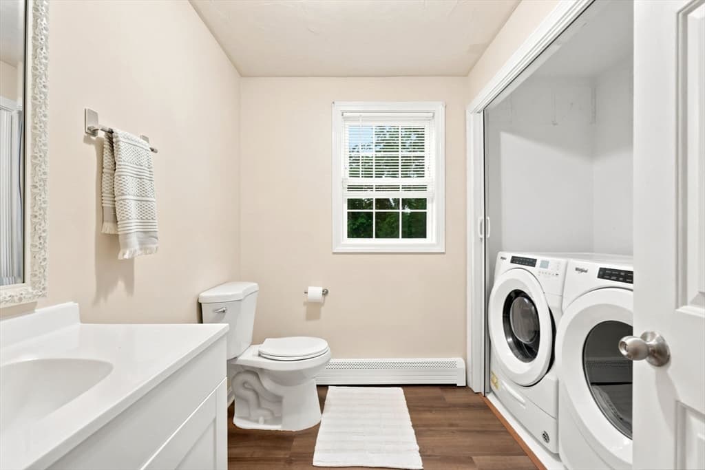 Single Family Residence at 11 Elmwood Dr, Berkley MA 02779, photo 21 of 41
