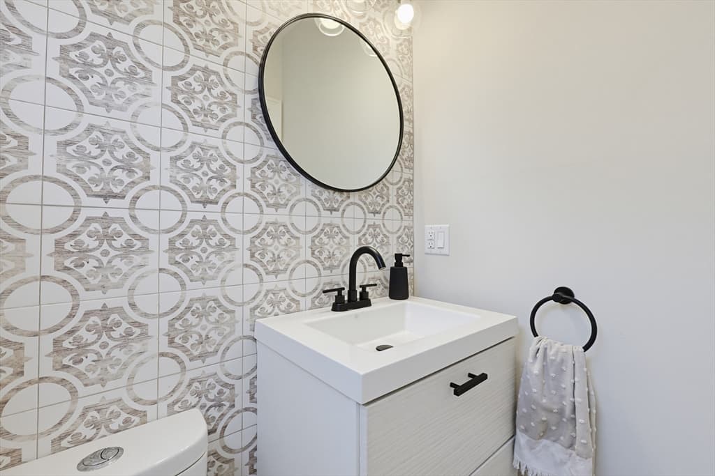 1343 Quincy Shore Dr, Quincy MA 02169 photo 13