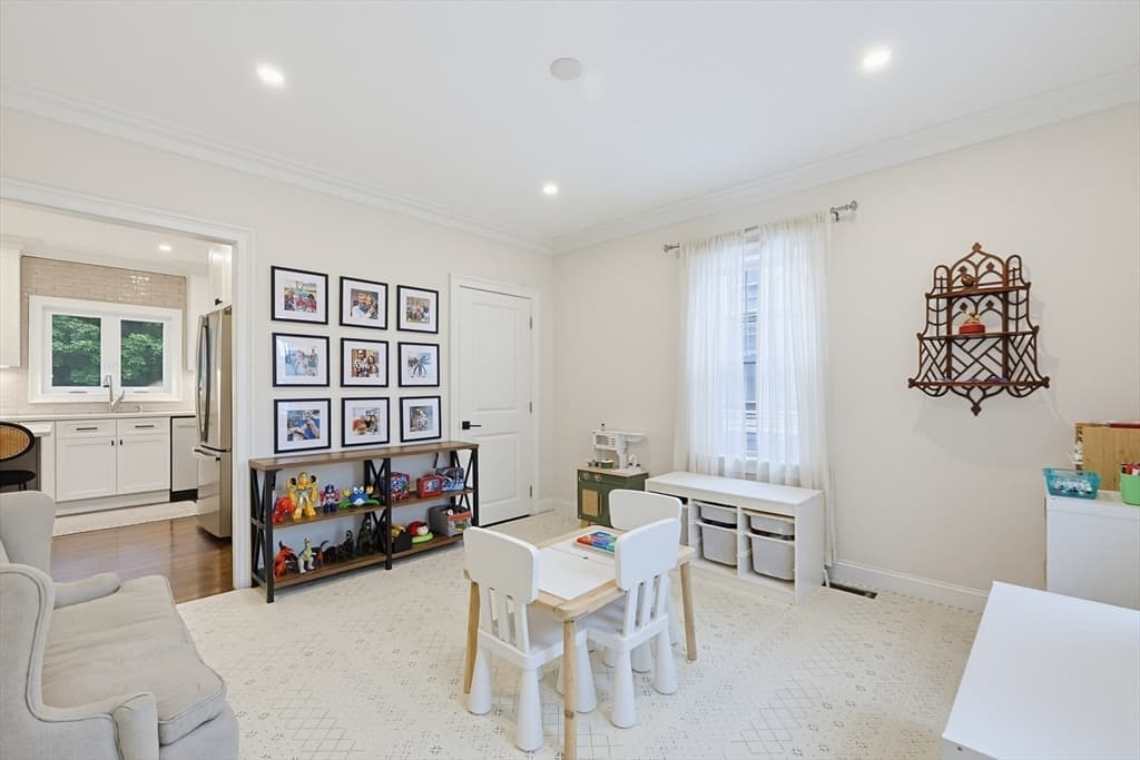 1343 Quincy Shore Dr, Quincy MA 02169 photo 11