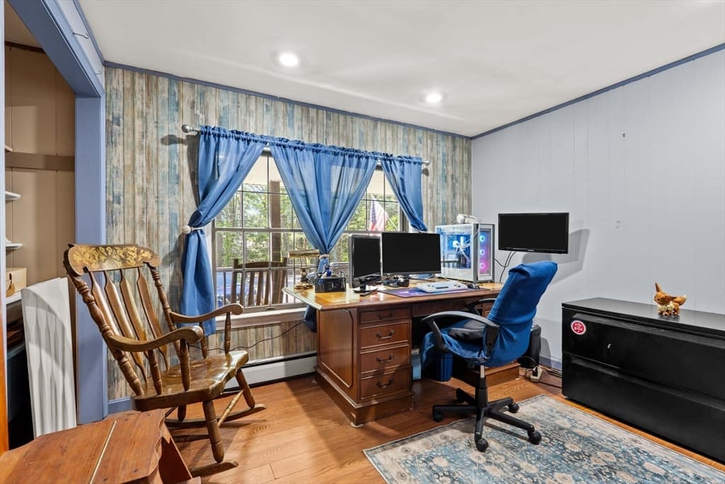 25 Beacon St, Amesbury MA 01913 photo 13