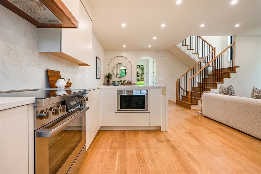 Condominium at 34 West Street # B, Newton MA 02458, photo 2 of 35