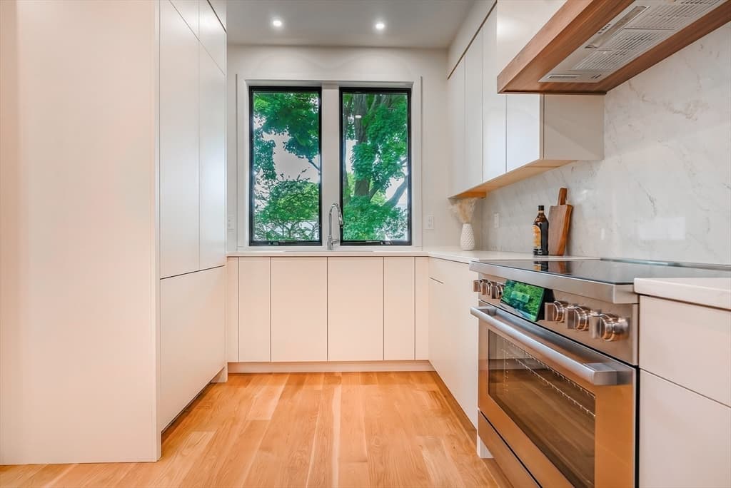Condominium at 34 West Street # B, Newton MA 02458, photo 4 of 35
